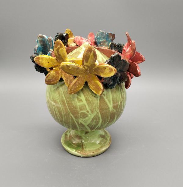 Pumo con Corona di Fiori